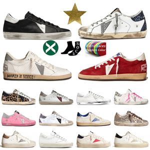 2024 Designer Luxurys Soas de Mocas de Ouro Casual Super couro Itália Dirty Old Shoe Brand Sneakers Goes