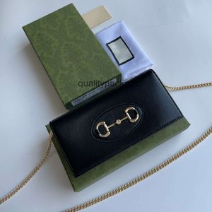 Cross Body 2023 new Top Designer bag men and women Vintage canvas leather bag Stylish mini crossbody bag Classic chain handbags Portable mobile phone bag AAAAA