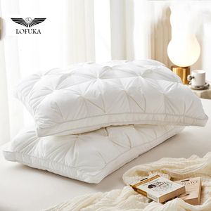 Lofuka Luxury White 100％Goose Down Pillow Downproof Flower Cotton Cotton Bedding 3Dスタイルの長方形クイーンキングベッド231221