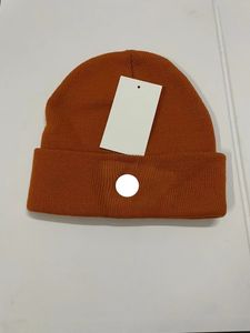 LU Fashion Sports utomhushattar unisex högkvalitativa stickade hattar för män och kvinnor i Winter Street-modehattar
