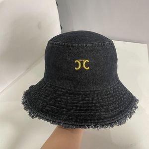 Designer denim hatt sommar tvättade hink hattar män kvinnor fällbara breda grimsolskydd hat gata mode lyxsport cap brev c hink hatt fritid strandkapslar