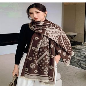 Designer Silk Scarf Fashion Womens 4 Seasons Pashmina Classic Scarf Stampato ALPHABET SCARPE LUXI AUTUNGGIO STANGE INVERNO2683