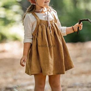 Basic Casual Kleider Retro Girl's Verstellbarer Gurte Leinen geschwollene Rock Herbst Neue französische Baumwolle und Leinen lässige losen Kindern Prinzessin Kleider YQ231222