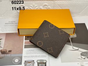 Üst lüks orijinal deri cüzdan moda tasarımcı cüzdanlar retro el çantası erkekler için klasik kart tutucular para çantası kutu toz çantası ile ünlü debriyaj cüzdanı