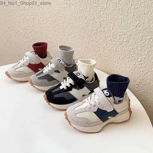 Athletic Outdoor Children's Spring Platform Sneakers 2022 The New Listing Boys 'Letter Girls' Soft Soled Running Gym Children Shoes Kids Q231222