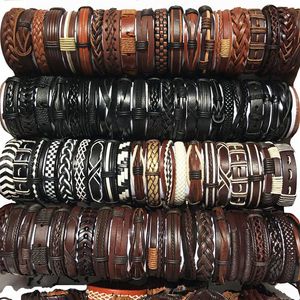 Hela partier bulk slumpmässigt 50st 30 st parti punk herrläderarmband femme pulseras bileklik par armband män smycken w260s