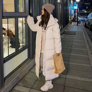 Trench da donna 2023 Cotton imbottito invernale Versione femmina Corea Corea Lunghezza lunga lunghezza arorosa con giacca calda per la giacca da spalla