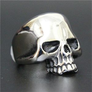 5pcs Novo Popular Cool Skull Ring 316L Aço inoxidável Man Boy Moda Design Pessoal Ghost Skull Ring283y