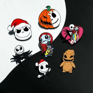 Halloween skräck spöke skalle pumpa julafton brosch söta anime filmer spel hårda emaljstift samlar tecknad brosch ryggsäck hatt bj