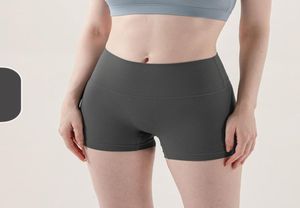 Tasarımcı Spring Womens Tayt yoga pantolon etek spor salonu yaz legging kıyafetleri kadınlar fitness golf pantolonları şort sporu geri wa5586378