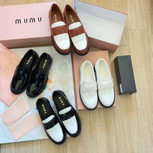 Light Brown Loafers designer shoes Dress shoes Flats top designer catwalk women formal Lok Fu shoe solid color simple design