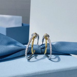 Smycken hf örhängen designer för kvinnor studörhängen lyxörhängen kvinna hoop örhänge diomond box bröllop öron studs charm mode örhänge med låda p8rt#