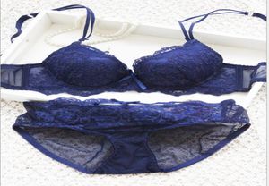 New 2019 high quality Cute pink blue black red gather sexy white lace embroidery pad thin models girls underwear Bra Set1954989