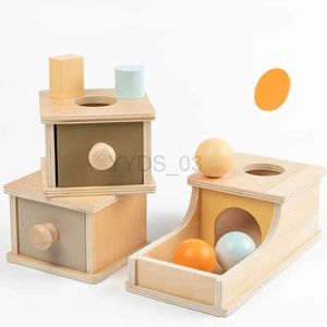 Giocattoli di intelligenza Giocattolo educativo per bambini Montessori Oggetto Permanenza Scatola Martello Scatola Macaron Giocattoli in legno Moneta Palla Tamburo tessile Drer Boxzln231223