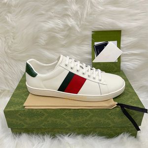 Casual Shoes Italy Luxury Gold White Green Red Stripe Tiger Trainers Bee Brodered Walking Sports Ace Mens Women Sneakers