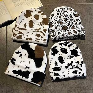 Beanie/Skull Caps Korean Black and White Vintage Fashion Cow Pattern Knitted Woolen Hat Autumn and Winter Couple Versatile Leopard Pattern Beanie J231223