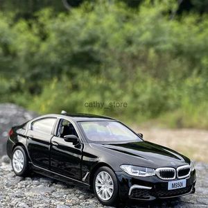 Auto elettrica/RC 1/36 M5 M550i Modello di auto M2 M4 Modello di auto in lega Diecast Veicoli giocattolo Auto giocattolo Modello in metallo Collezione Simulazione Giocattolo per bambini GiftL231223