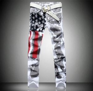 2017 NOWY MĘŻCZYZN MĘŻCZYZN Casual American USA Flag Drukowane dżinsy Pantie Męskie Graffiti Print White Hiphop Fashion Jeans5746306