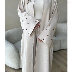 Этническая одежда любовь вышивка открыто abaya abaya kimono long maxi платье платье хиджаб мусульманин для женщин Ислам Скромный Ид Партия Турецкая Дубайская одеяние