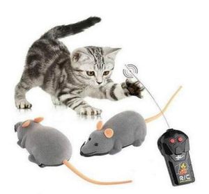 Игрушечные игрушки беспроводной пульт дистанционного управления Pet Toys Interactive Pluch Mouse RC Electronic мыши крыс для котенка Cat6181720