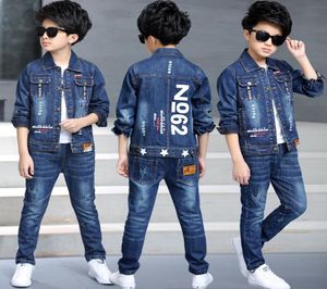 Kinder039s Bekleidungsjunge Frühlingsanzug 2019 Neue koreanische Kinder039S Denim Anzug Zwei Sets Frühlings- und Herbstkinderkleidung