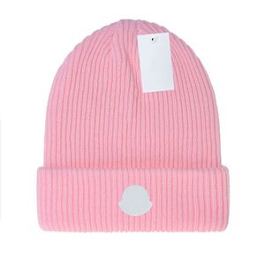 Designer beanie winter hat mens cap trendy warm hat classic men's fashion stretch wool casquette hats for men U-9