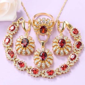 Chokers Classic Indian Red Jewelry Set Goldcolor Bridal Wedding Accessories Halsband och örhängen Armband Ring Set 7Colors smycken