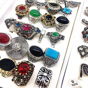 Bütün 24 adet lot kadın yüzükleri vintage mücevher antika kaplamalı altın renk rhinestone mücevher yüzüğü yepyeni karışık stiller229s