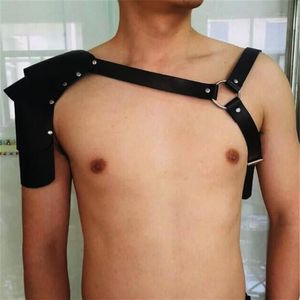 Cinture in pelle nera maschera regolabile per uomo cablaggio per la torace bondage spalla armature fibbie top306b