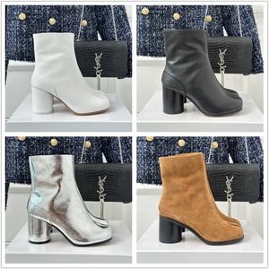 Tabi Boots Designer Shoes Mm6 سميكة الكعب مستدير أزياء الكاحل أحذية محايدة مقسم أخمص القدم