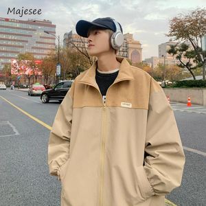 Herrjackor män lösa avslappnade mode tonåringar våren höst lapptäcke streetwear japansk stil all-match dagligen