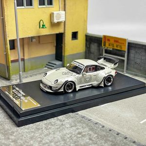 Electric/RC Car Die-Casting 1 64 Scale Porsche 911 RWB 993 Låg svans Wide Body Modified Version Simuleringslegering Bil Model Collection Ornamentsl231223