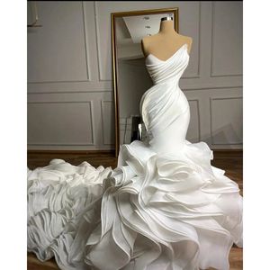 Strunningbride 2024 Denizkızı Gelinlikleri Tweetheart Organza Katedral Tren Ruffles Etek Sırtsız Prenses Kilisesi Özel Yapımı Trompet Gelinlikleri