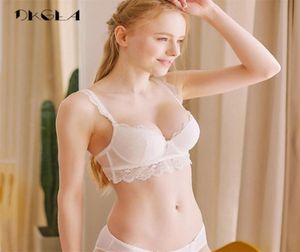 Новый сексуальный бюстгальтер Set Set Up Up Deep V Brassiere Толстый хлопковой бренд, набор нижнего белья Women White Lace Bra и короткие наборы 36 38 B C Cup Y20074670959