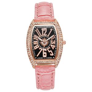 Ny Belt Watch for Women Diamond Wine Cask Type Stor figur Facetterad klocka