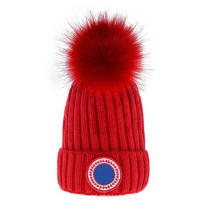 Moda Tasarımcı Beanie Hats Lüks Örme Şapka Erkekler için Kırış Kapak Unisex Kashmere Bonnet Sıradan Sınırsız Kapaklar Sıcak Kaşmir Tatlı Aksesuarlar Erkek W-1