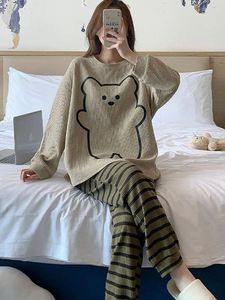 Kadınların Pijama Yuvarlak Boyun Uzun Kollu Baskı Pullover Üst Çizgili Pantolon Bear 2pcs Bahar Sonbahar Büyük Boyu Bayanlar Ev Giyim