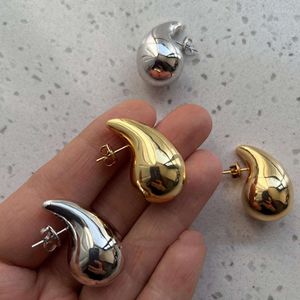 Bolzenohrringe Big Waterdrop Edelstahl für Frauen minimalistischer einfacher wasserdichte Schmuck Leichter S55