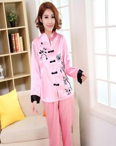 Rosa traditionella kinesiska kvinnor Silk Pyjamas Set broderi Blomma Pyjamas kostym Hemkläder Sleepwear Flower 2st M L XL XXL 3XL Y2003873018