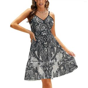Sukienki swobodne węgiel drzewny koronkowy ołówek doodle sukienka Kobieta letnie nadruk pasek czarny monochromatyczny szary wzór dłoni