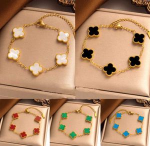 Designer Four Leaf Clover Luxury Top Jewelry Accessories Necklace Set Pendant Bracelet Earrings Plated 18K Girl Earrings Gift Boxless Vanke