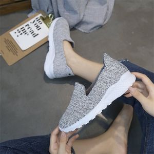 Neue Frühlings Sommerstudentin Freizeit Running Trendy Spleiß flacher Boden Schnürung für Anti -Schlupf und atmungsaktive Leinwand Leichtes rosa Schuhe Sneaker