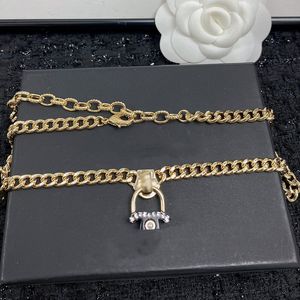 Designer Luxury Brass Necklace French Brand Classic Double Letter Inlaid Rhinestone Pearl Cuban Link Chain Women Charm Jewelry Sister Fashion Gift