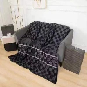 2023 Designer Blanket brown Grey Black Checkerboard Old Flower Print Classic Letter Logo Blanket Office Rest Blanket Sofa Decoration