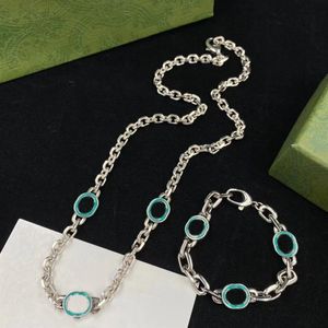 Silverpläterad halsband Top Fashion Design Letter Armband för Woman Gift Set Personlighetskedja Halsbandsmycken Supply331y