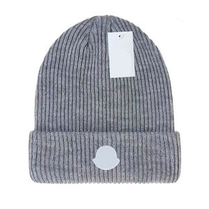 Kadınlar İçin Şapkalar Monclair Beanie Şapka Tasarımcı Şapka Bonnet Güneş Kış Sıcak Beyzbol Kapağı Beyaz Büyük Güneş Şapk Rahat Şapkalar Pamuk Savaşçı Şampiyon Şapka Cappello