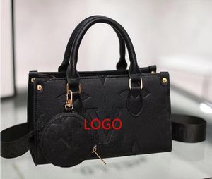 Högkvalitativ designare väska på väska lyxhandväskor stor kapacitet tygväska mode shopping väska axel väska plånbok lady cassic mode kassiska damer gåva v63