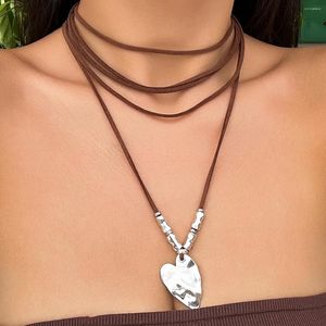 Anhänger Halskette Purui Vintage braune lange Seilkette mit Liebe Herz Halskette für Frauen Charme Choker Neck Verstellbarer Schmuckparty