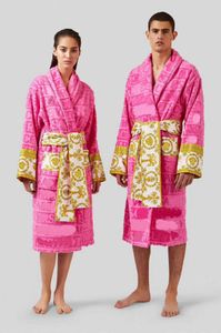 Robes Velvet bathrobe robe Designers baroque Fashion pajamas Mens Women Letter jacquard printing Barocco print sleeves Shawl collar Pock 145