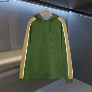 Herrtröjor tröjor lyx varumärke Loose hoodie tröja fallgrön svart grå band bokstav reflekterande europeiska designer damer toppanpassad brunn